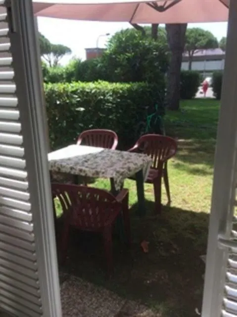 アパート Marina Di Bibbonaアパートメント イタリア
